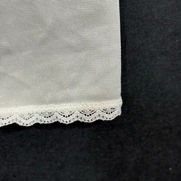 White Vassarette Half Slip 20" Large Lace Side Slit Knee Length 90s USA Made - Picture 4 of 7